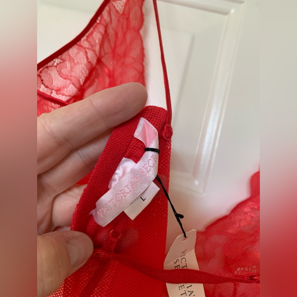 Victoria's Secret Red Sheer With Lace Lingerie NWT 🌴 - Picture 7 of 9
